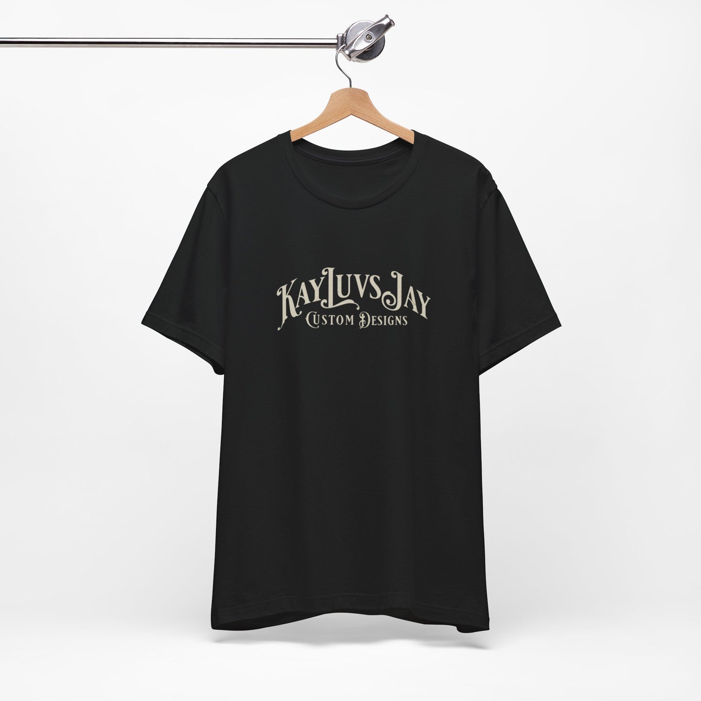 Bold & Simple Tee – KayluvsJay Casual Wear