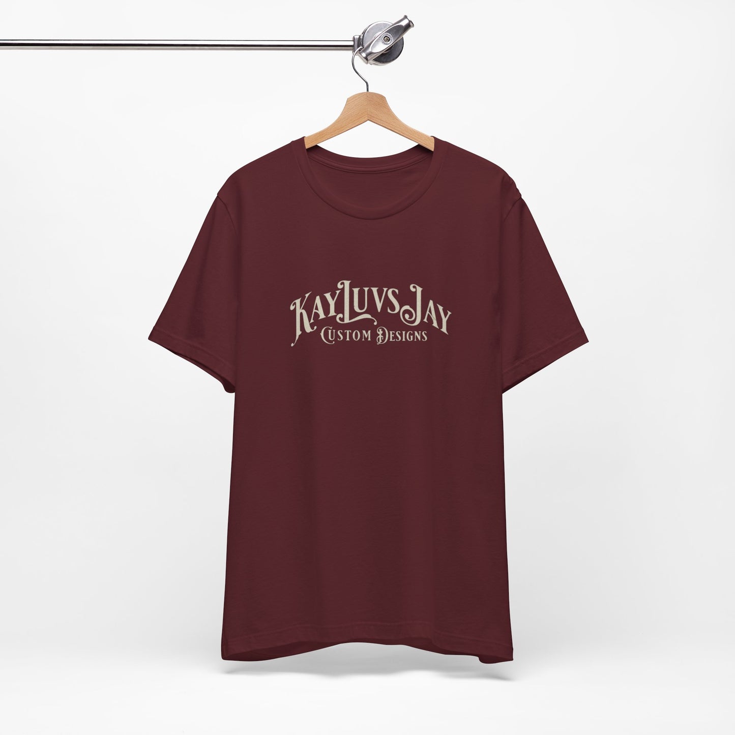Bold & Simple Tee – KayluvsJay Casual Wear
